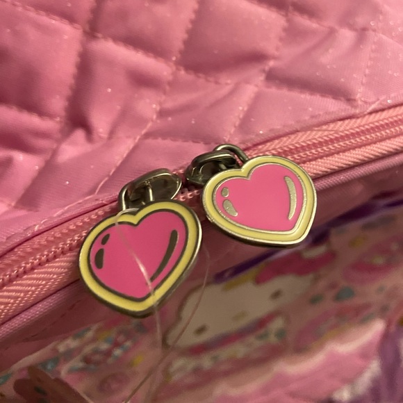 Sanrio Hello Kitty backpack - Picture 4 of 4